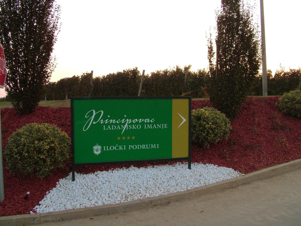 Ladanjsko Imanje Principovac Bed & Breakfast Ilok Exterior foto
